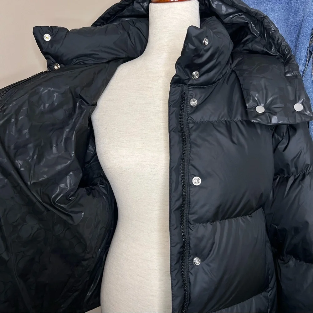 COACH Short Down Puffer Coat Size Large